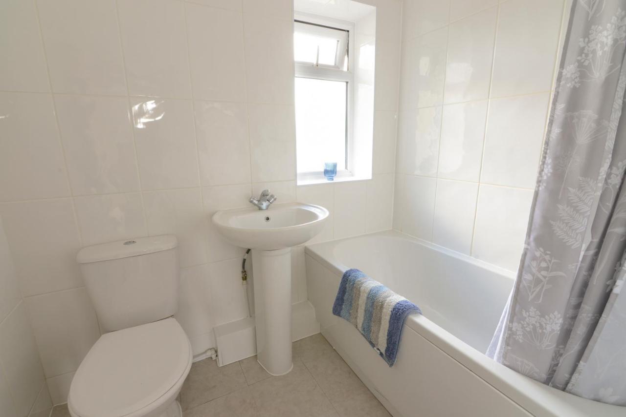 Alderton House - Spacious 3 Bed With Parking Nottingham Esterno foto